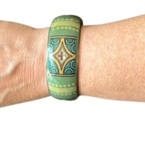 Gold & Jeweltone Bracelets Bundle - 3 Bracelets - EUC - Picture 5 of 7